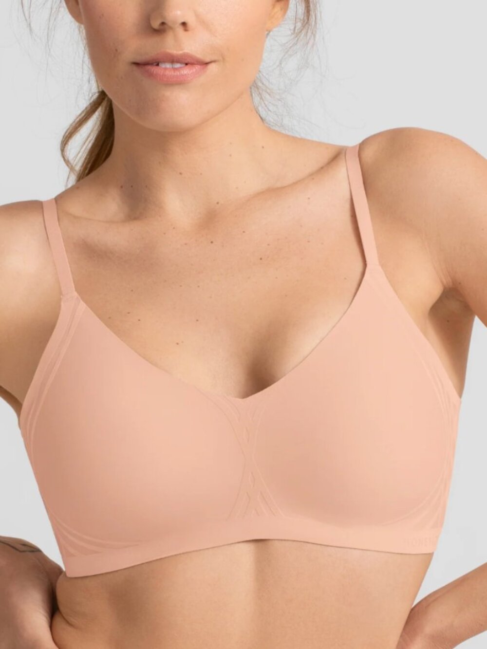 Honeylove LWBR0201 Women's Silhouette Seamless Wire-less Liftwear Bra Blush L